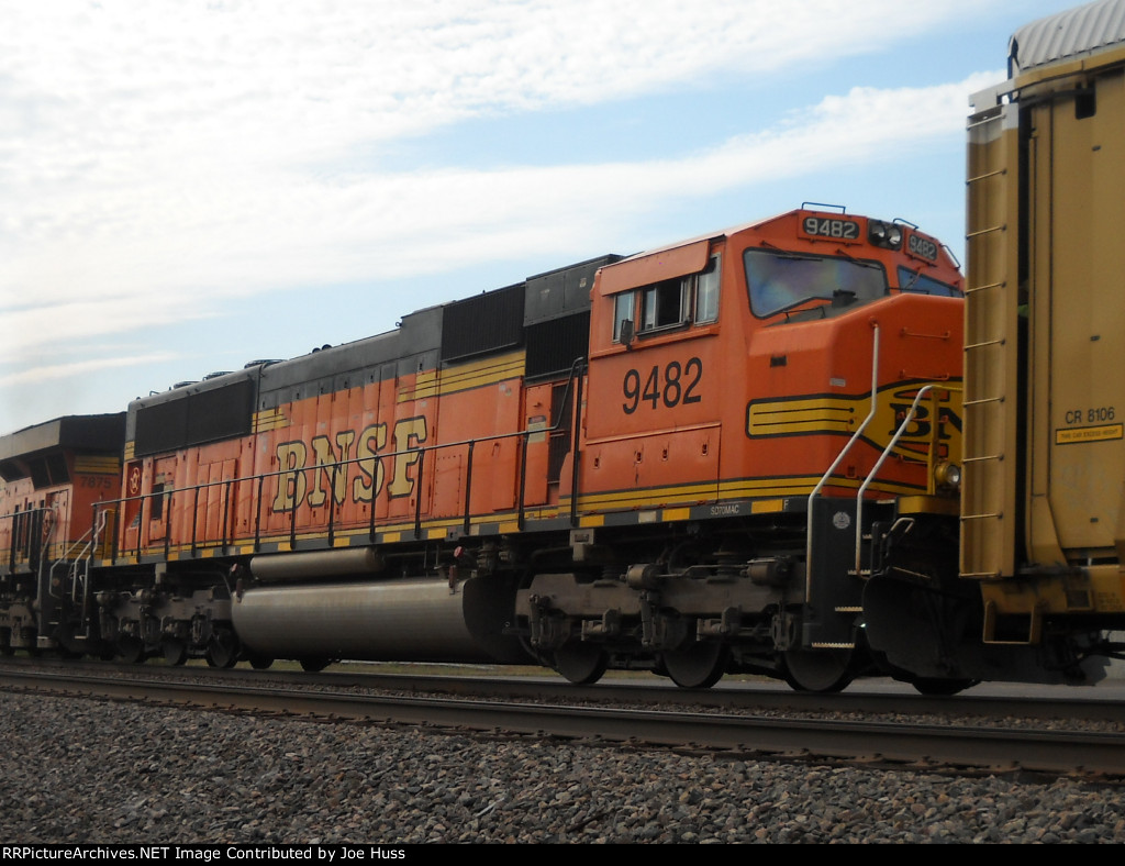 BNSF 9482